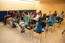 Mesa Redonda: “El cambio del modelo de consumo y de comunicación”. Curso "La televisión del siglo XXI, nuevos formatos y consumos". Cursos de verano 2018 de la Universidad de Málaga. Marbella. Julio de 2018