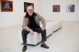 Aurelio Díaz Trillo, Buly, en su exposición "Inventario". Centro de Arte Contemporáneo Francisco Hernández, Vélez-Málaga. Febrero de 2019
