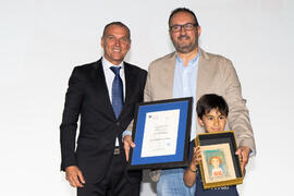 Entrega del premio Formamos Equipo al Club Deportivo Los Olivos. Gala del Deporte Universitario 2019. Escuela Técnica Superior de Ingeniería de Telecomunicaciones. Junio de 2019