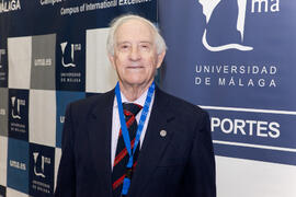 Juan Francisco Marcos Becerro. 6º Congreso Internacional de Actividad Física Deportiva para Mayores. Escuela Técnica Superior de Ingeniería de Telecomunicaciones y de Informática. Marzo de 2015