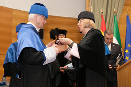 Investidura como Doctor "Honoris Causa" de Jean-Marie Lehn por la Facultad de Ciencias de la Universidad de Málaga. Rectorado. Junio 2015