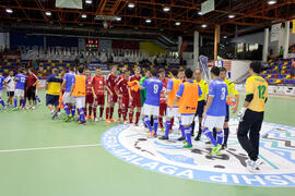 Saludo final. Partido Brasil contra Bielorrusia. 14º Campeonato del Mundo Universitario de Fútbol Sala 2014 (FUTSAL). Antequera. Julio de 2014