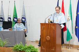 Investidura como Doctor "Honoris Causa" de Antonio Soler por la Facultad de Filosofía y Letras de la Universidad de Málaga. Paraninfo. Junio de 2016