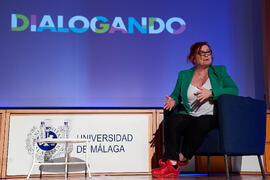 "Dialogando" con Clara Grima. Escuela de Ingenierías Industriales de la Universidad de Málaga. Mayo de 2024