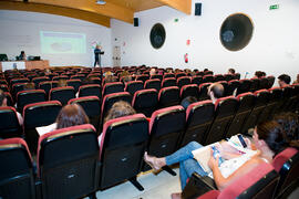 Taller «El soporte social y las relaciones sociales como mecanismos para mejorar la salud y calidad de vida de las personas mayores». Curso "Los servicios sociales como cuarto pilar del bienestar social". Cursos de Verano de la Universidad de Málaga. Vélez-Málaga. Julio de 2019