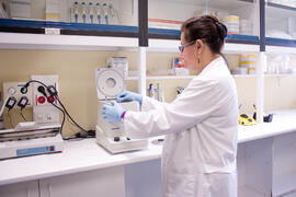 SCAI: Servicios Centrales de Apoyo a la Investigación. Biología Molecular. Campus de Teatinos. Mayo de 2013