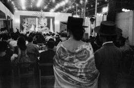 Interior de caseta de la feria de Málaga. Parque de Málaga. Agosto de 1963