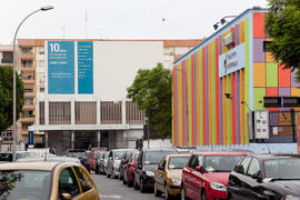 E.T.S de Arquitectura con cartel Conmemorativo del 10º Aniversario. Campus de El Ejido. Octubre de 2014