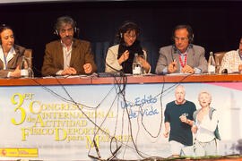 Programa de Radio Nacional de España "Juntos paso a paso". 3º Congreso Internacional de Actividad Físico-Deportiva para Mayores de la Universidad de Málaga. Palacio de Ferias y Congresos de Málaga. Marzo de 2009