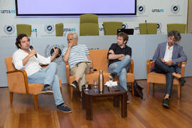 Mesa redonda: «Democracia, el gobierno de la persuasión: relatos, opiniones, espectáculo». Curso "La verdad de las mentiras". Cursos de Verano de la Universidad de Málaga. Málaga. Julio de 2019