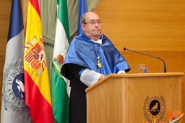 Antonio García-Bellido en su investidura como Doctor "Honoris Causa" por la Facultad de Ciencias de la Universidad de Málaga. Rectorado. Marzo de 2015