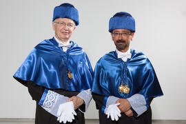 Retrato de Ezequiel Pérez-Hinestrosa y Jean-Marie Lehn en su investidura como Doctor "Honoris Causa" por la Facultad de Ciencias de la Universidad de Málaga. Edificio del Rectorado. Junio 2015