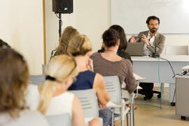 Cursos de verano 2012 de la Universidad de Málaga. Culturas y prácticas artísticas en la sociedad digital. Marbella. Julio de 2012