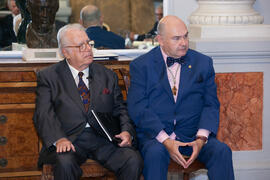 Antonio Garrido Moraga y Eugenio Chicano en su nombramiento como miembro de la Real Academia de Bellas Artes de San Telmo. Salón de los Espejos, Ayuntamiento de Málaga. Septiembre de 2016