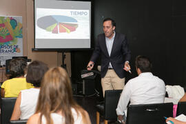 Taller transversal "Descubre #tuCIENxCIEN". Cursos de Verano de la Universidad de Málaga. Marbella. Julio de 2018
