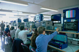 Instalaciones. Junio de 1999