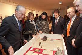 Inauguración de la exposición "50 Años de la Facultad de Ciencias Económicas y Empresariales". Rectorado. Enero de 2015