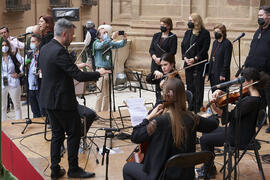 Orquesta Málaga Camerata. Acto de la Hermandad de los Estudiantes en la Catedral. Plaza del Obispo, Málaga. Abril de 2022