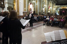 Concierto de Navidad de la Coral Sancti Petri homenaje a la Facultad de Económicas. Iglesia de los Mártires. Diciembre de 2015