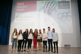 Entrega del premio Igualdad al Málaga Club de Fútbol Femenino. Gala del Deporte Universitario 2018. Escuela Técnica Superior de Ingeniería de Telecomunicaciones. Junio de 2018