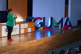 Conferencia "Dialogando" con Clara Grima. Escuela de Ingenierías Industriales de la Universidad de Málaga. Mayo de 2024