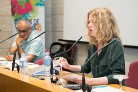 Conferencia de Christina Rosenvinge: "La flor entre la vía". Curso "Tres generaciones de la música Pop española". Cursos de Verano de la Universidad de Málaga. Málaga. Julio de 2018