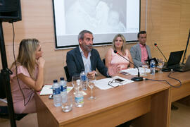Mesa Redonda: “El cambio del modelo de consumo y de comunicación”. Curso "La televisión del siglo XXI, nuevos formatos y consumos". Cursos de verano 2018 de la Universidad de Málaga. Marbella. Julio de 2018