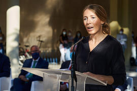 Discurso de la doctora María Díaz Diñeiro. Homenaje a los sanitarios en la Facultad de Medicina de la Universidad de Málaga. Campus de Teatinos. Octubre de 2021