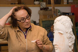 Encarnación Hernández en su estudio. Málaga. Junio de 2008