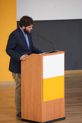 Moderador del debate electoral entre los candidatos a Rector de la Universidad de Málaga. Escuela Técnica Superior de Ingeniería Industrial. Noviembre de 2015