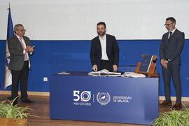 Toma de posesión de Daniel Cebrián Robles como profesor titular del Área de Didáctica de las Ciencias Experimentales de la Universidad de Málaga. Toma de posesión de nuevos catedráticos y profesores titulares de la Universidad de Málaga. Paraninfo. Noviembre de 2023
