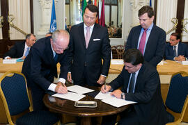 Firma de acuerdo. Presentación del Centro Internacional de Autoridades y Líderes. Ayuntamiento de Málaga. Julio de 2018