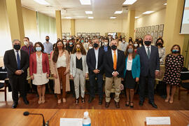 Foto de grupo. IV Encuentro "10Graduadxs10". Facultad de Ciencias Económicas y Empresariales. Mayo de 2021