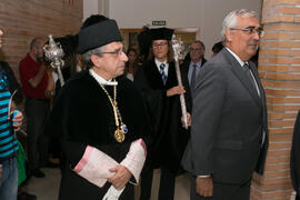 José Ángel Narváez y Antonio Ramírez de Arellano. Apertura del Curso Académico 2017/2018 de la Universidad de Málaga. Salón de actos de la Facultad de Turismo. Septiembre de 2017