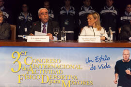 Acto de Clausura del 3º Congreso Internacional de Actividad Físico-Deportiva para Mayores de la Universidad de Málaga. Palacio de Ferias y Congresos de Málaga. Marzo de 2009
