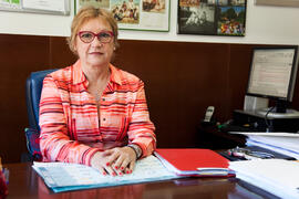 Retrato de Carmen Roberto Pérez, directora de la Escuela Infantil Francisca Luque. Campus de Teatinos. Mayo de 2014