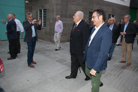 Momentos previos a la inauguración de la plaza Pintor Eugenio Chicano. Málaga. Noviembre de 2016