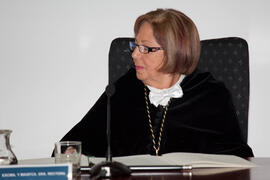 Investidura como Doctor "Honoris Causa" de D. Vicenç Navarro por la Universidad de Málaga. Paraninfo. Diciembre de 2009