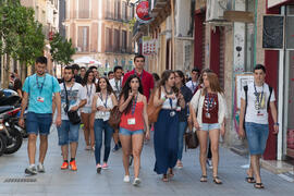 Visita guiada por el centro histórico. Olimpiada Española de Economía, Fase Nacional. Calle Nosquera. Málaga. Junio de 2015
