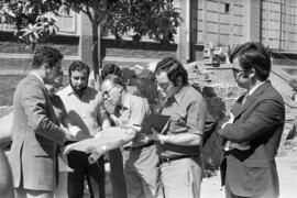 Visita del Presidente de la Diputación Provincial, Francisco de la Torre, a las instalaciones del Hospital Civil. Málaga. Septiembre, 1972.