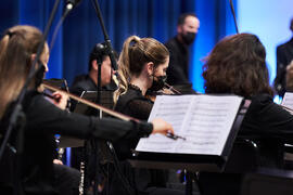 Violinistas. Concierto de Bandas Sonoras de la 31 edición de Fancine de la Universidad de Málaga. Auditorio de la Escuela Técnica de Ingeniería de Telecomunicaciones e Informática. Noviembre de 2021