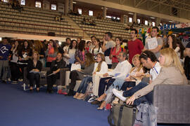 Jurado y asistentes del III Certamen de Cantautores Destino UMA. Jornadas de Puertas Abiertas de la Universidad de Málaga. Complejo Polideportivo Universitario. Abril de 2015