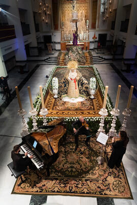 Actuación de Berna Perles en la Casa Hermandad de la Archicofradía del Paso y la Esperanza. Málaga. Marzo de 2021
