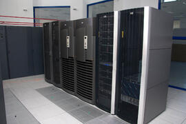 Súperordenador Picasso. Servicio de Supercomputación y Bioinformática (SCBI) de la Universidad de Málaga. Parque Tecnológico de Andalucía. Diciembre de 2007