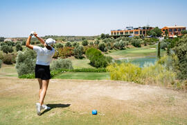 Jugada en el Campeonato Europeo de Golf Universitario. Antequera. Junio de 2019