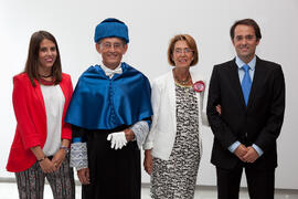 Miguel Delibes de Castro y asistentes en su investidura como Doctor "Honoris Causa" por la Facultad de Ciencias de la Universidad de Málaga. Junio de 2014