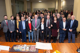 Foto de grupo. Nombramiento de José Sánchez Maldonado como Alumno de Honor de la Facultad de Ciencias Económicas y Empresariales. Facultad de Ciencias Económicas y Empresariales. Diciembre de 2019