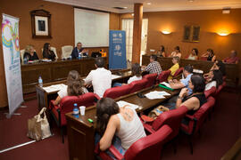 Curso "Seguridad internacional y colectivos vulnerables". Cursos de Verano de la Universidad de Málaga. Málaga. Julio de 2019
