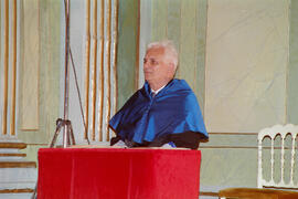 Investidura como Doctor "Honoris Causa" de D. Jacques-Louis Lions por la Universidad de Málaga. Teatro María Cristina. Enero de 1994