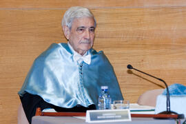 Investidura como Doctor "Honoris Causa" de D. Antonio Bonet Correa por la Universidad de Málaga. Rectorado. Febrero de 2014